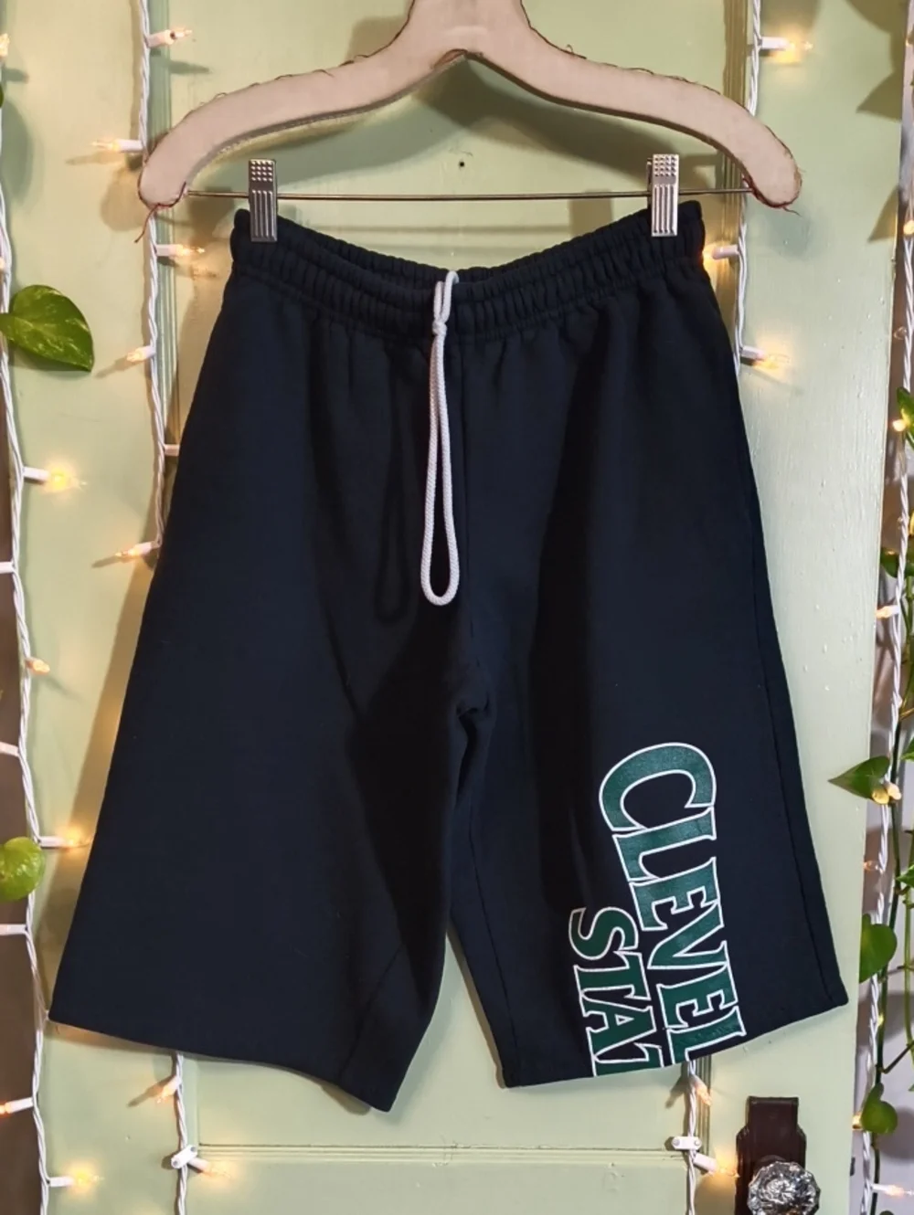 Men's Gildan DryBlend Black Green Cleveland Basketball Sweat Shorts S